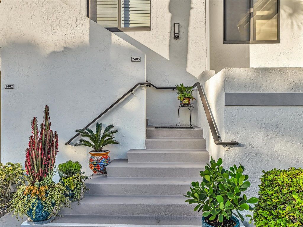 Photo of 15687 Loch Maree Lane, Delray Beach, FL 33446 (MLS # R11157041)