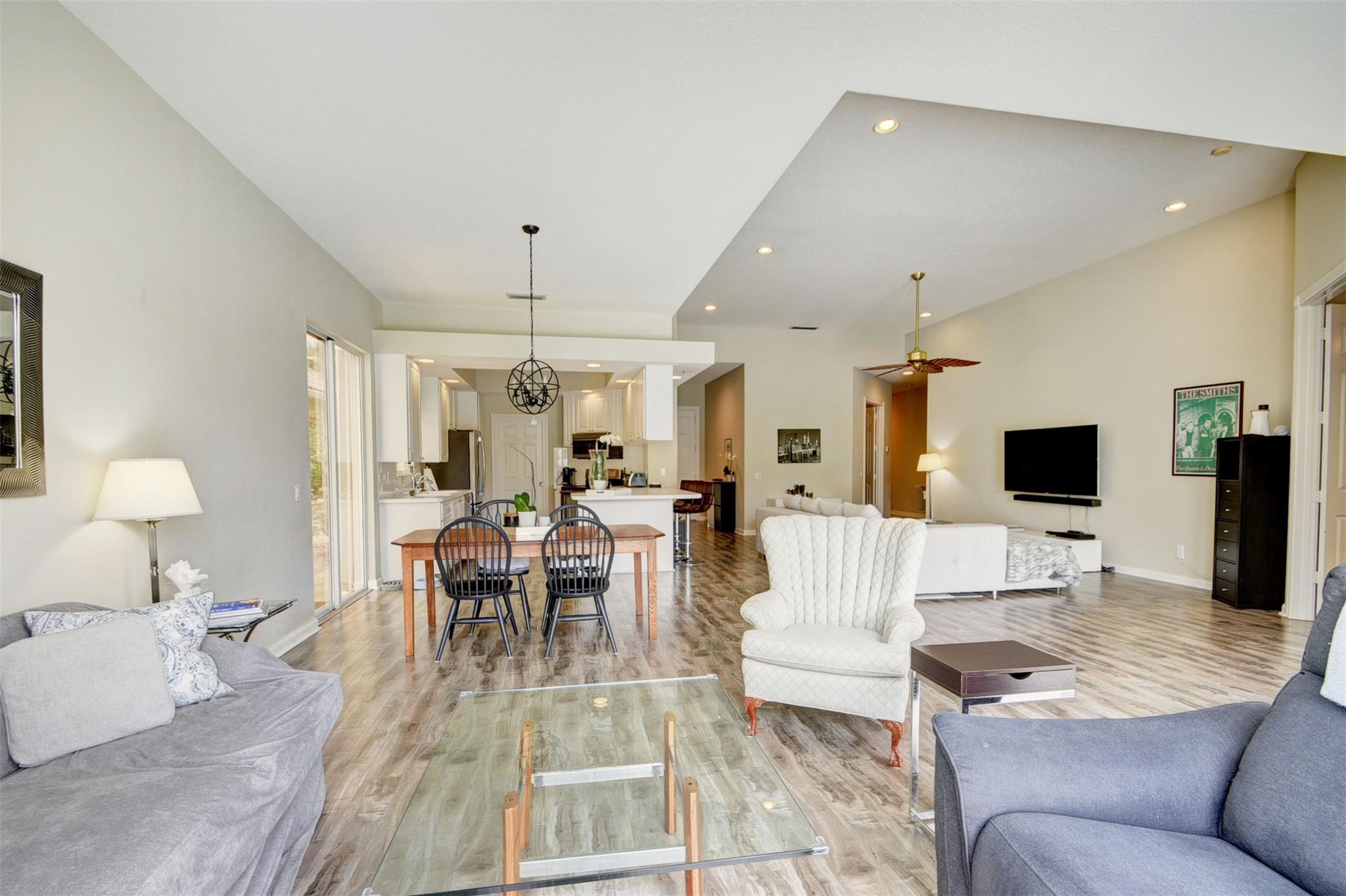 Riverwalk 13 - Residential