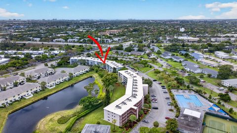 Tiny photo for 446 Richmond F, Deerfield Beach, FL 33442 (MLS # B26021959)