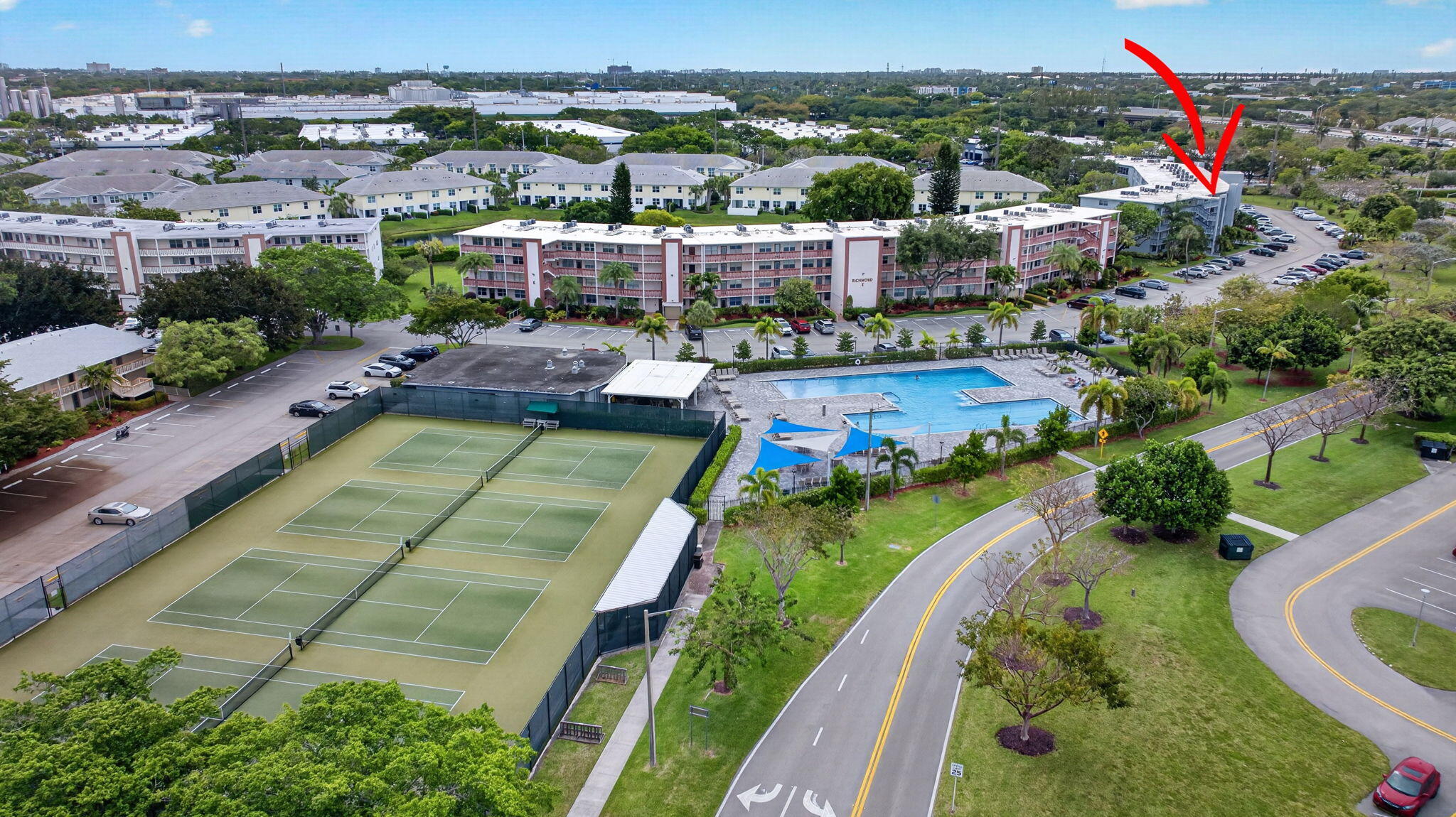 RICHMOND F CONDO - Residential