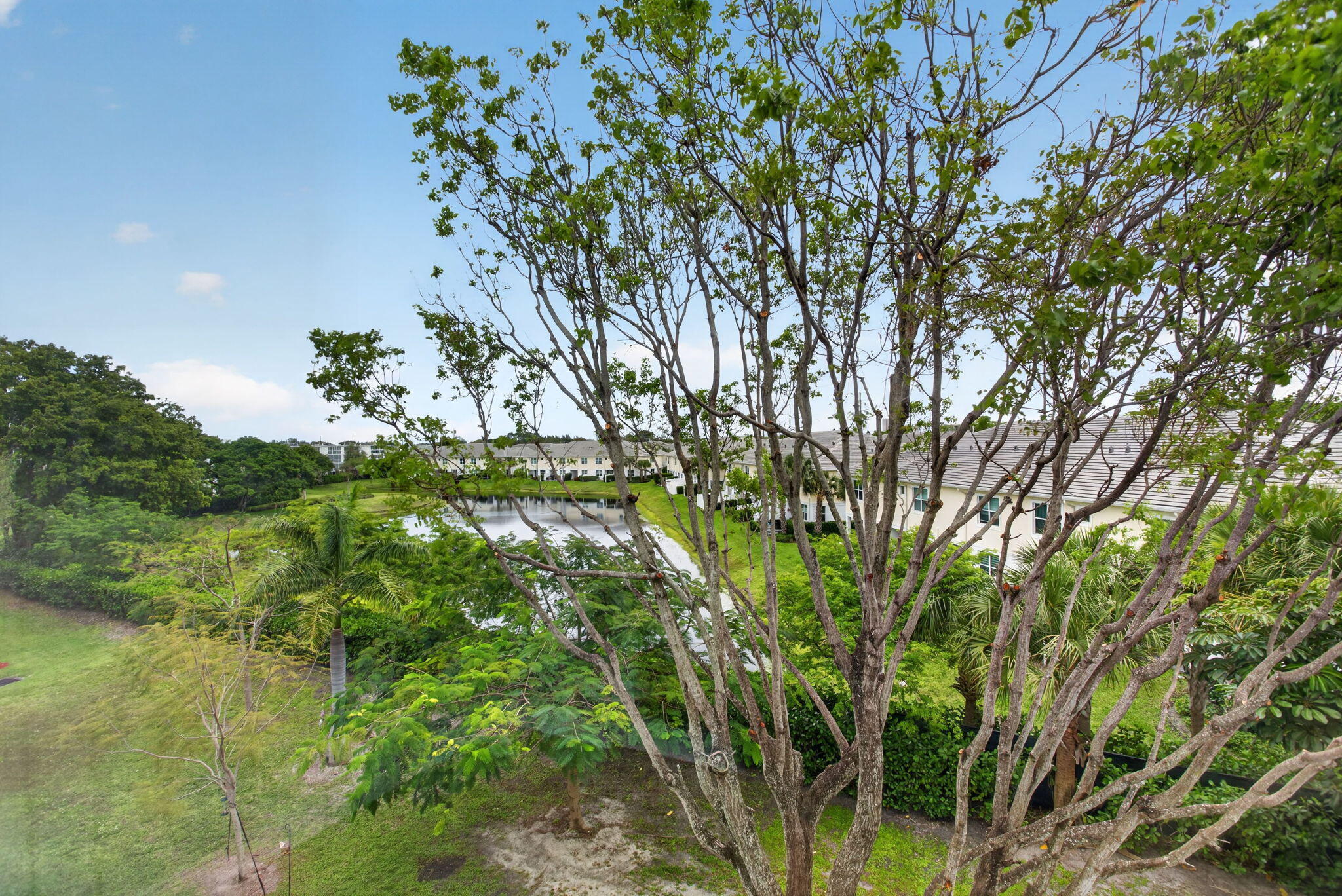 RICHMOND F CONDO - Residential