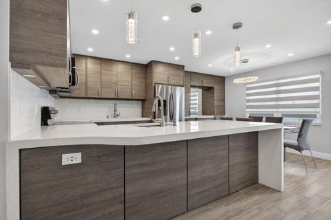 Tiny photo for 446 Richmond F, Deerfield Beach, FL 33442 (MLS # B26021959)