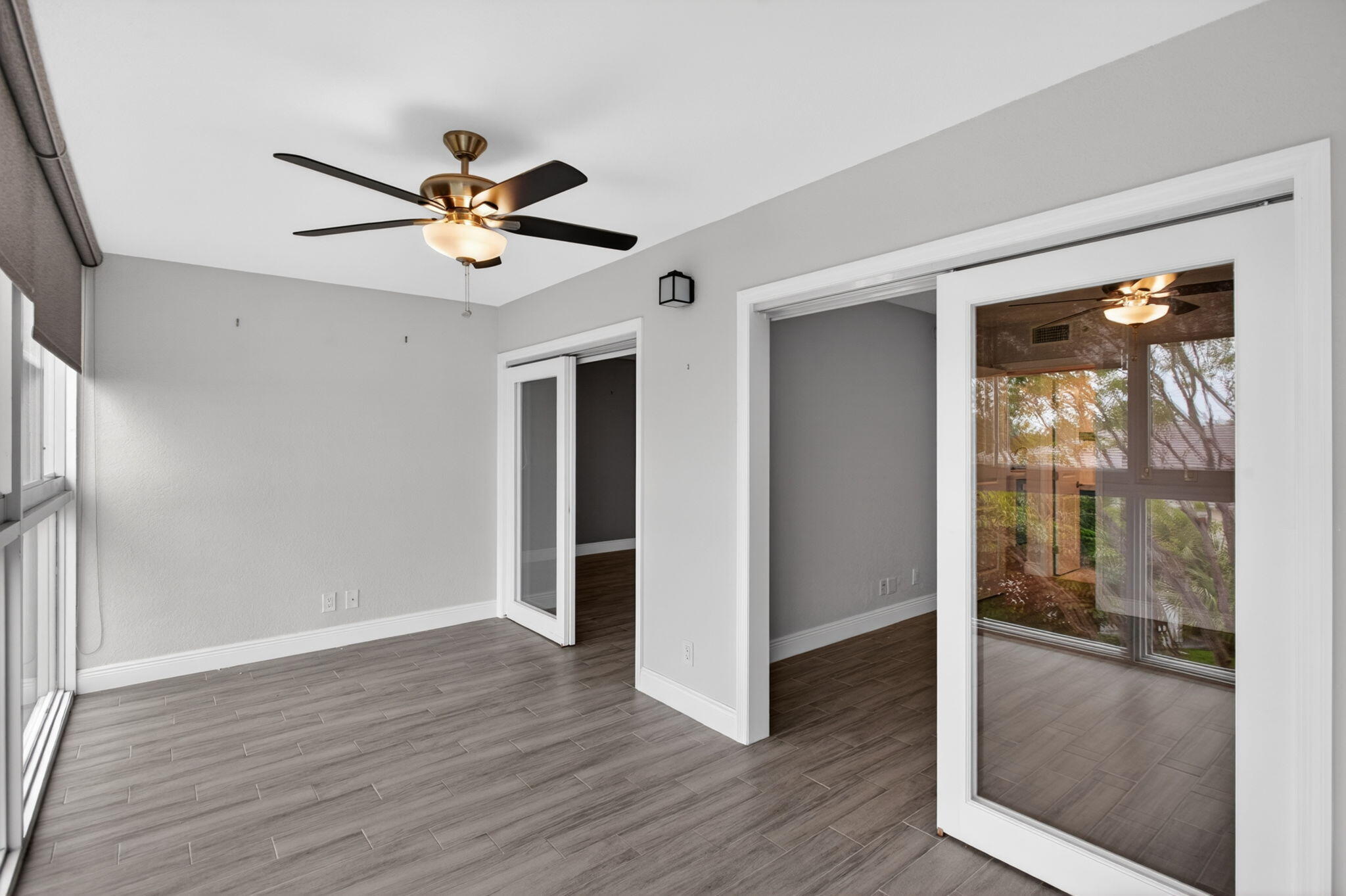 RICHMOND F CONDO - Residential