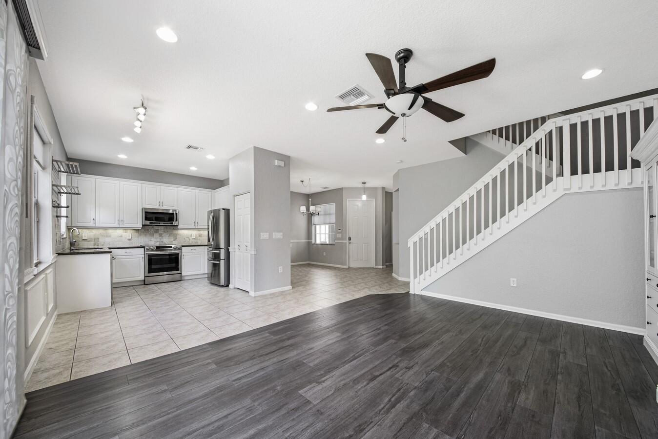 10196 White Water Lily Way