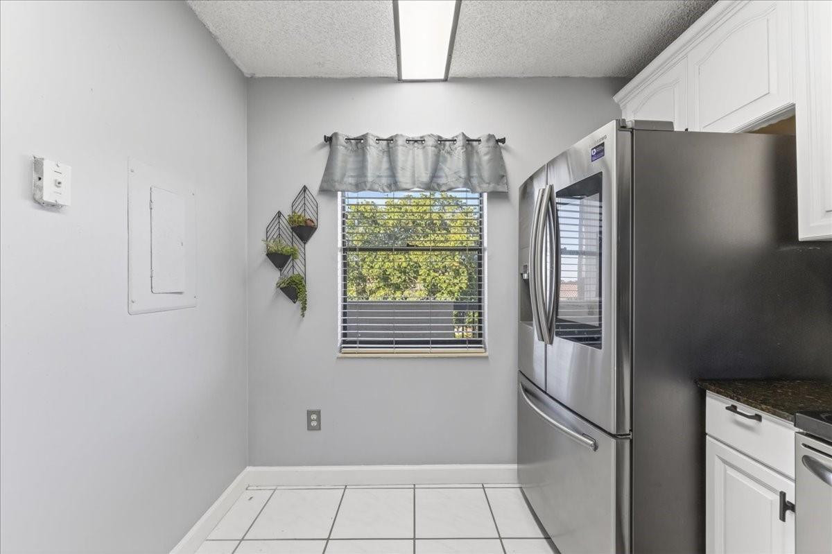 TRADEWINDS A CONDO - Residential