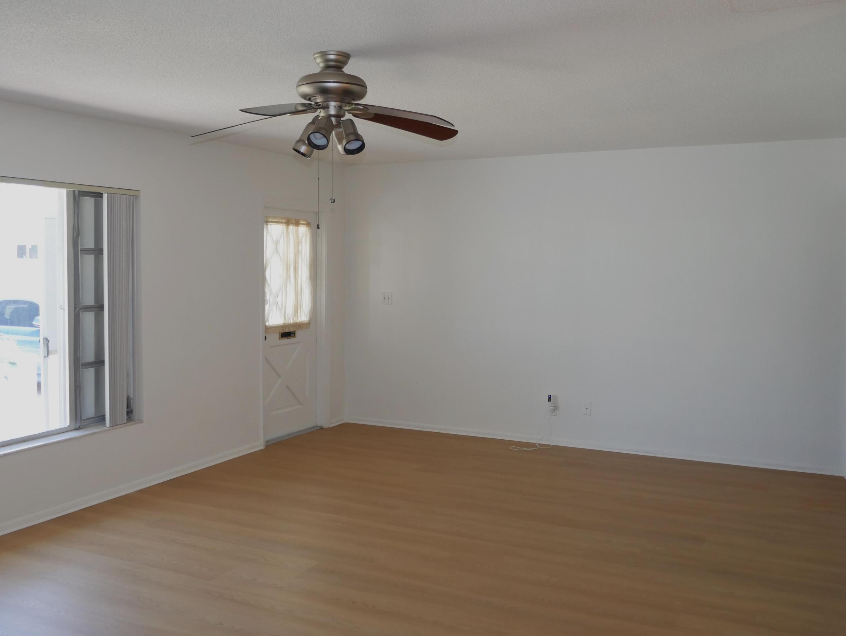 MAINLANDS OF TAMARAC LAKES - Residential