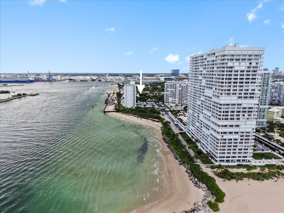 BREAKWATER - Residential
