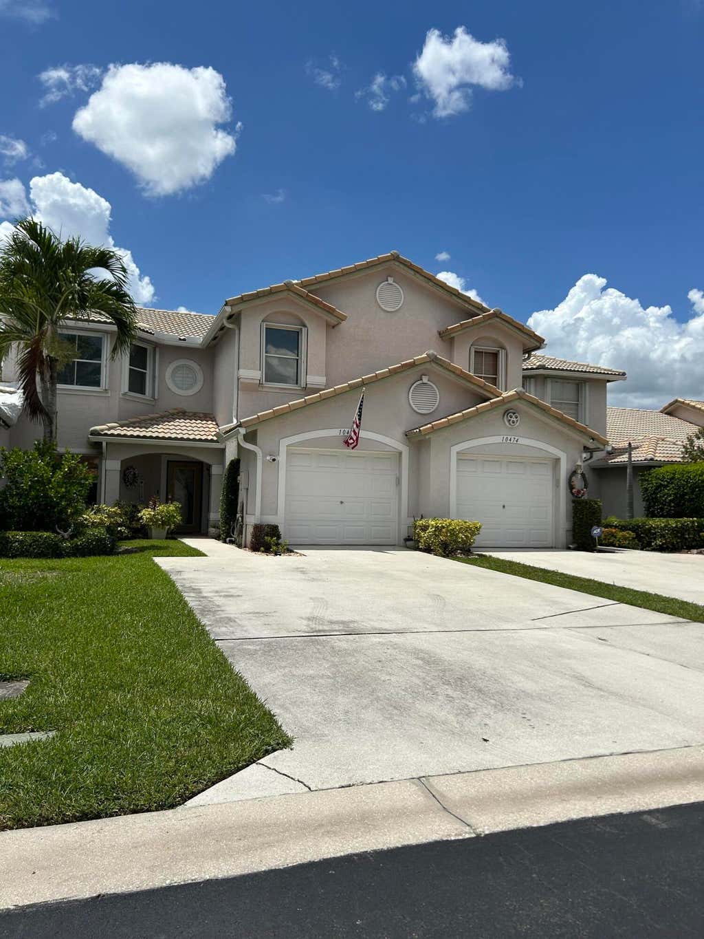 Photo of 10470 Pelican Drive, Wellington, FL 33414 (MLS # B26062133)