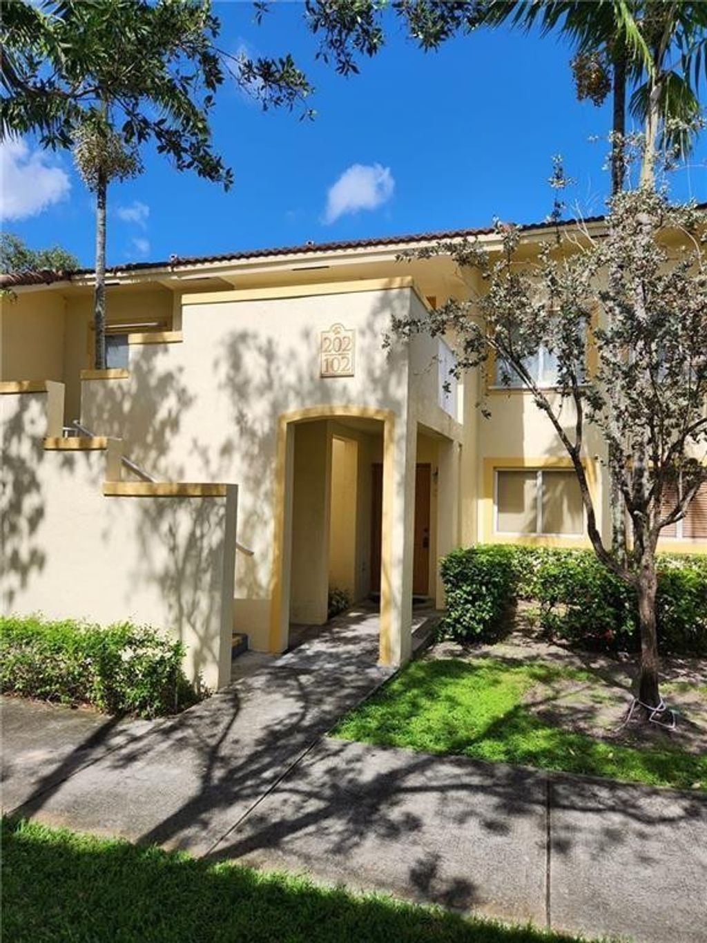 Photo of 4775 SW 62nd Avenue #102, Davie, FL 33314 (MLS # F10530480)