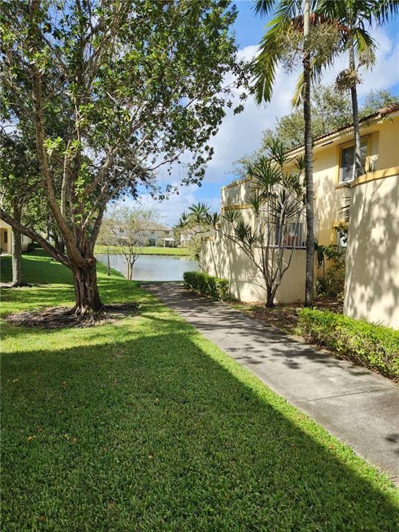Jasmine Lakes II Condo - Residential Lease