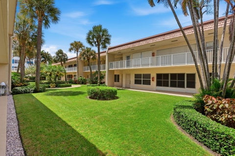 Tiny photo for 640 SNUG HARBOR Drive #F4, Boynton Beach, FL 33435 (MLS # B26070870)