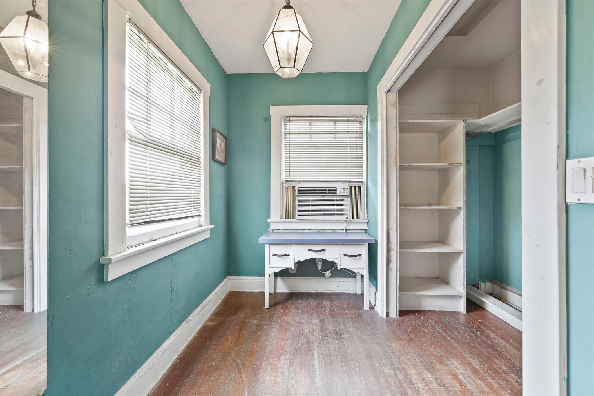 S/D OF 8-46-43 - Residential