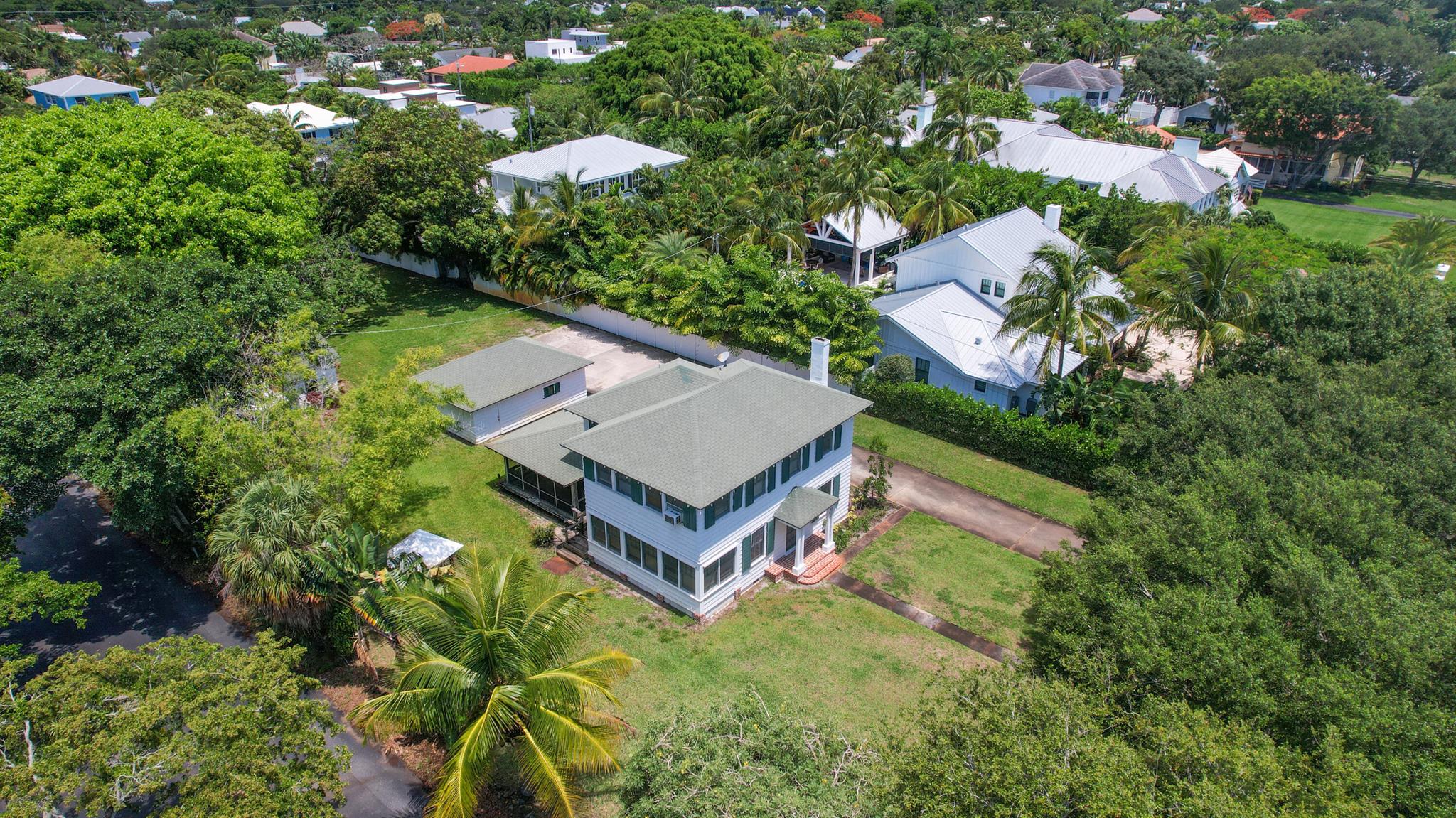 S/D OF 8-46-43 - Residential