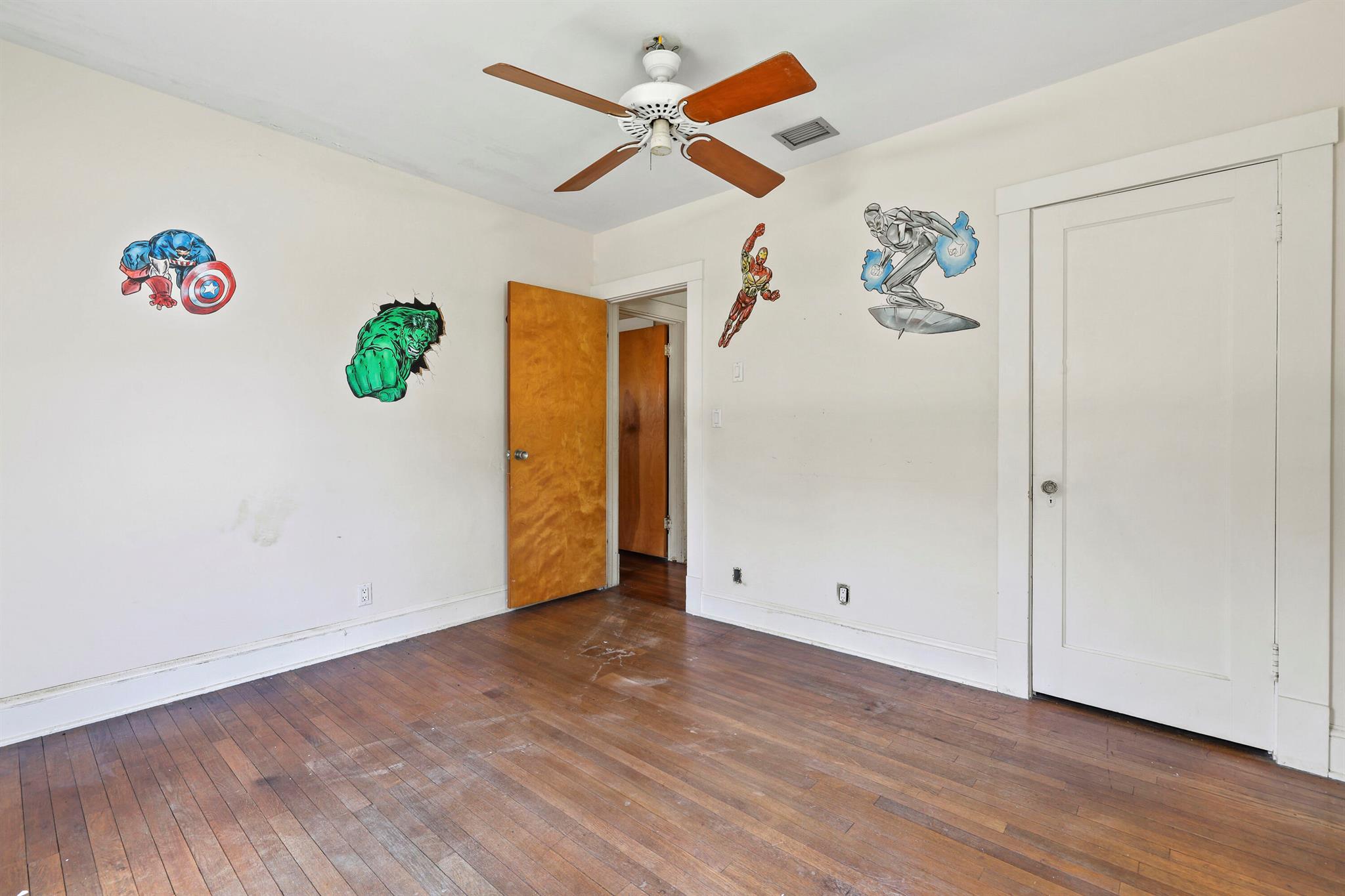 S/D OF 8-46-43 - Residential