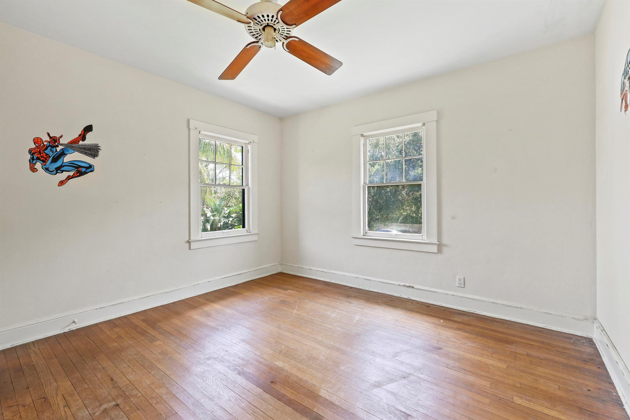 S/D OF 8-46-43 - Residential