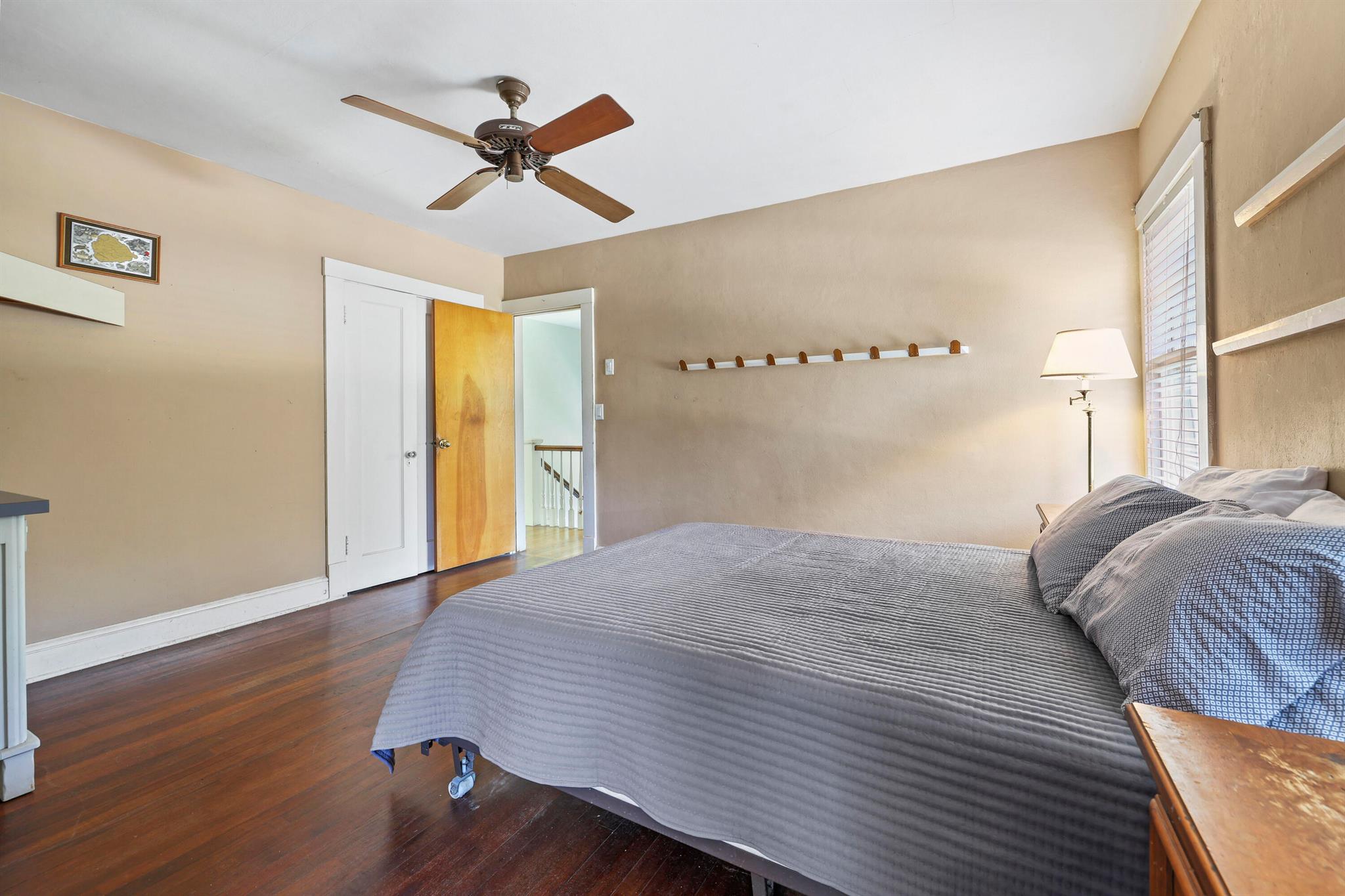 S/D OF 8-46-43 - Residential