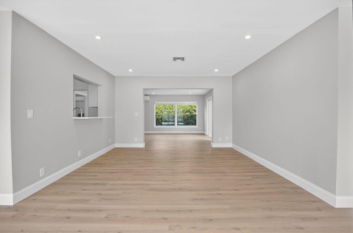 INGHAM SHORES - Residential