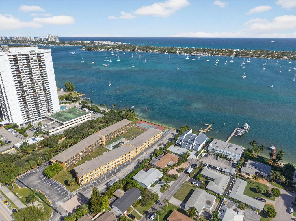 INGHAM SHORES - Residential