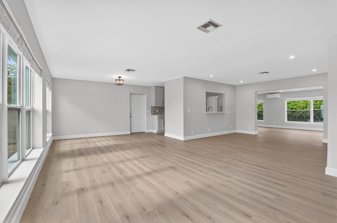 INGHAM SHORES - Residential