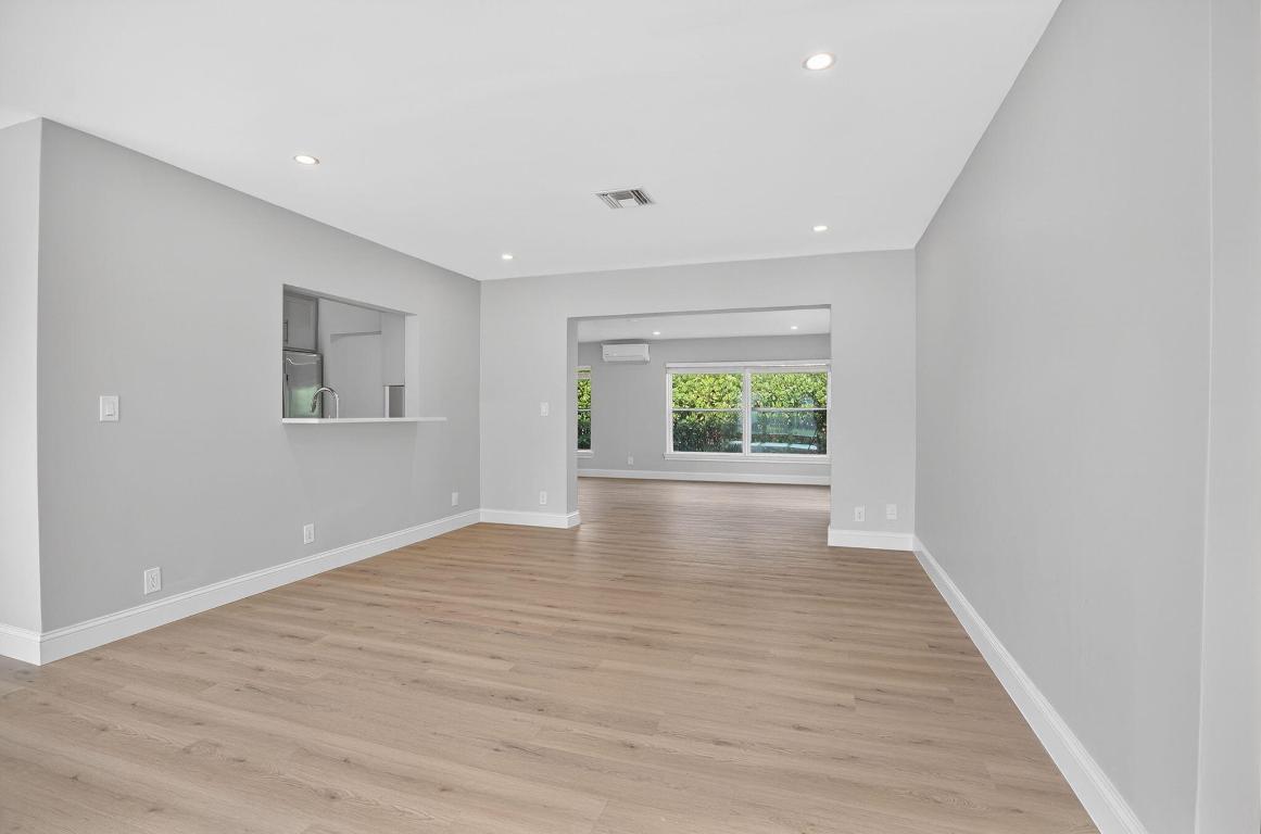 INGHAM SHORES - Residential