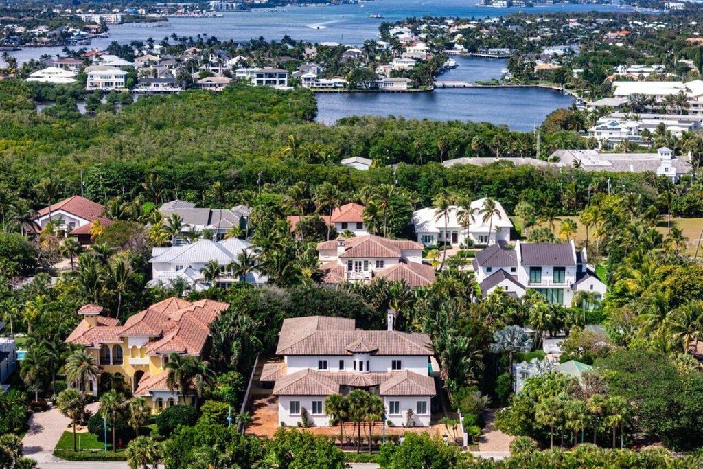 Photo of 14 E Ocean Avenue, Ocean Ridge, FL 33435 (MLS # R11078535)