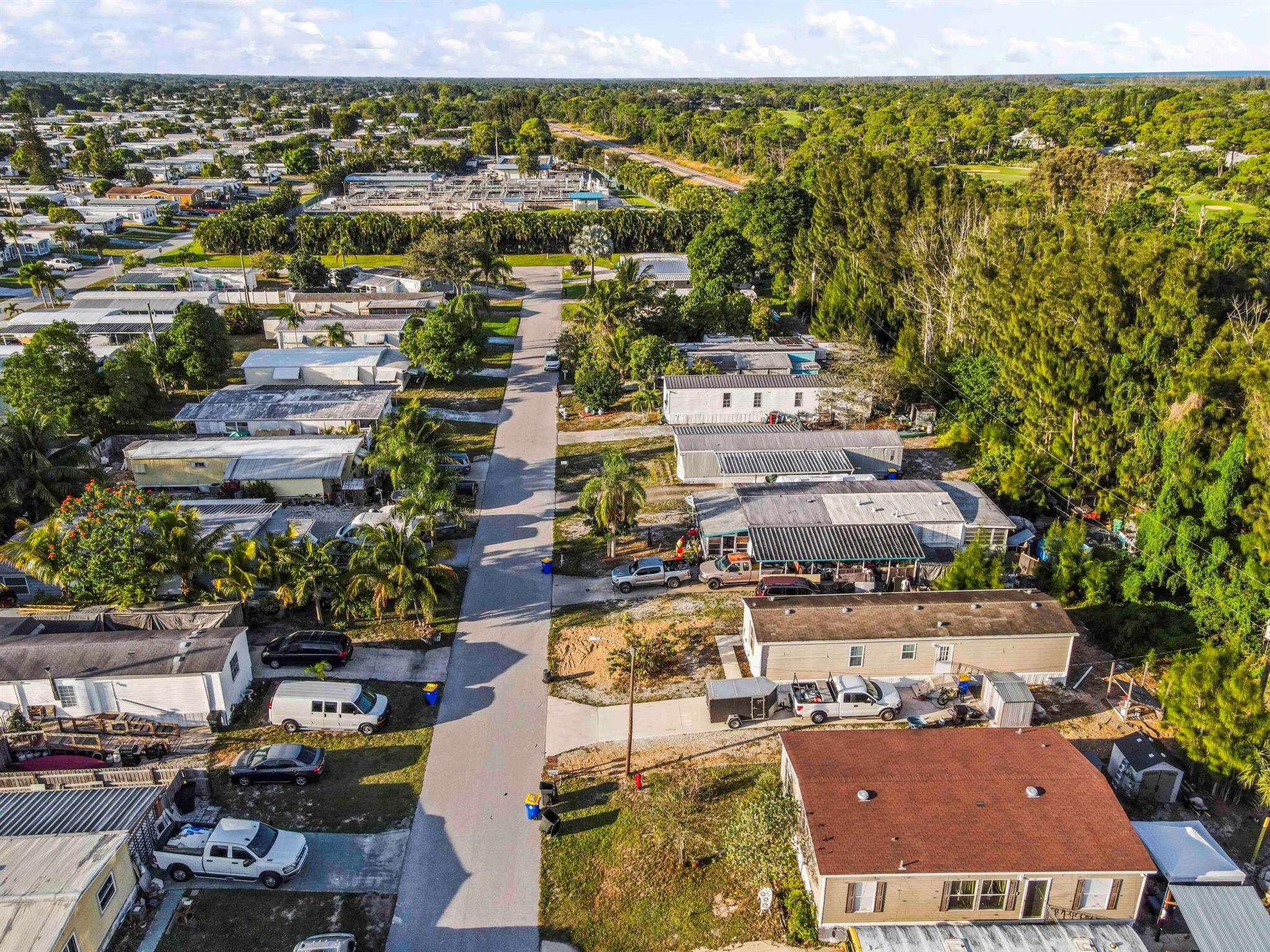 RIDGEWAY MOBILE HOME - Residential