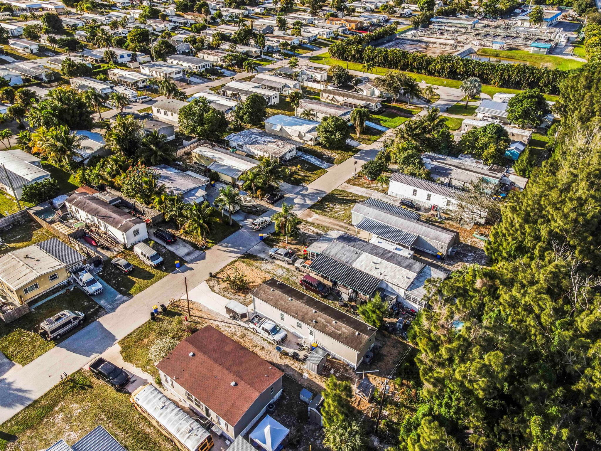 RIDGEWAY MOBILE HOME - Residential