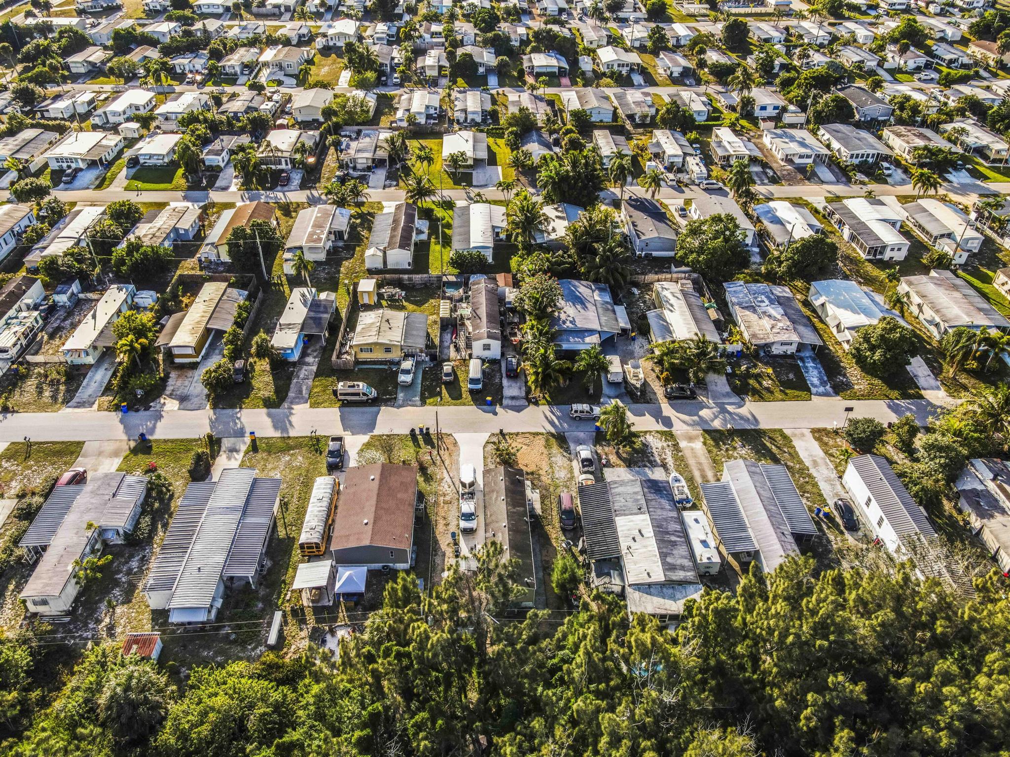 RIDGEWAY MOBILE HOME - Residential