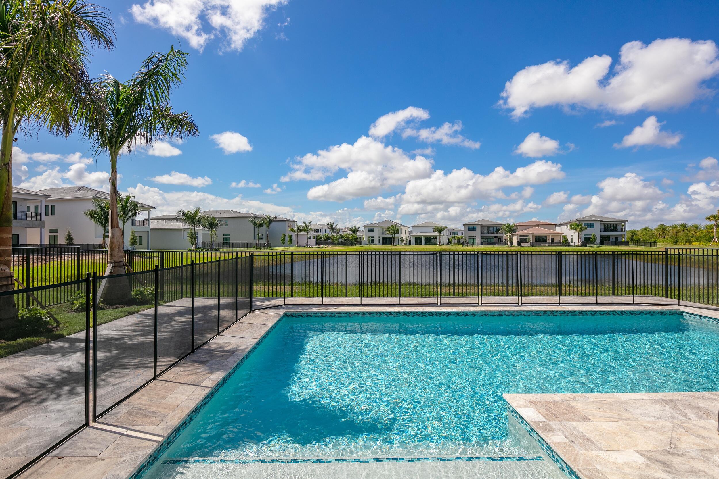 BOCA BRIDGES - Residential