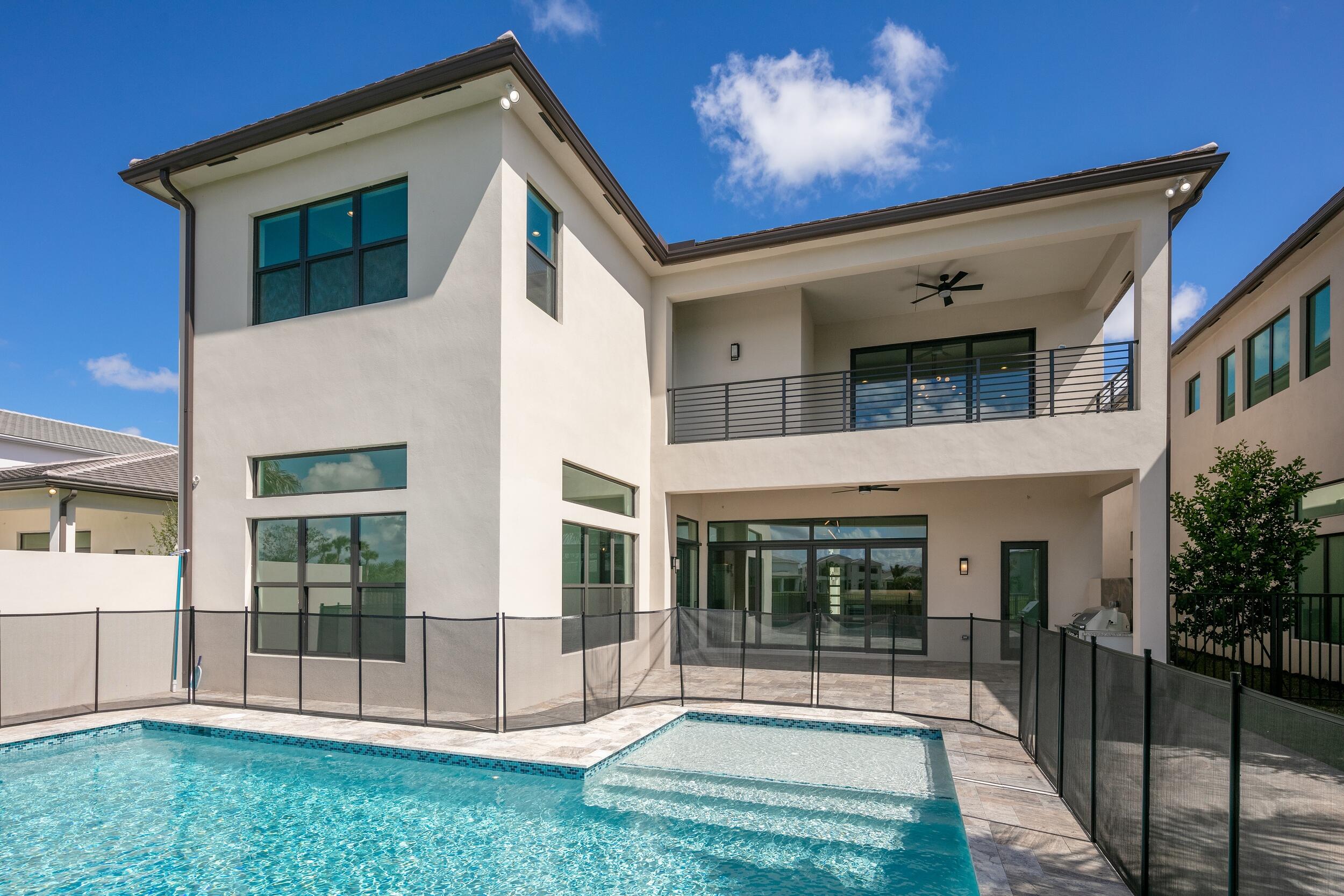 BOCA BRIDGES - Residential