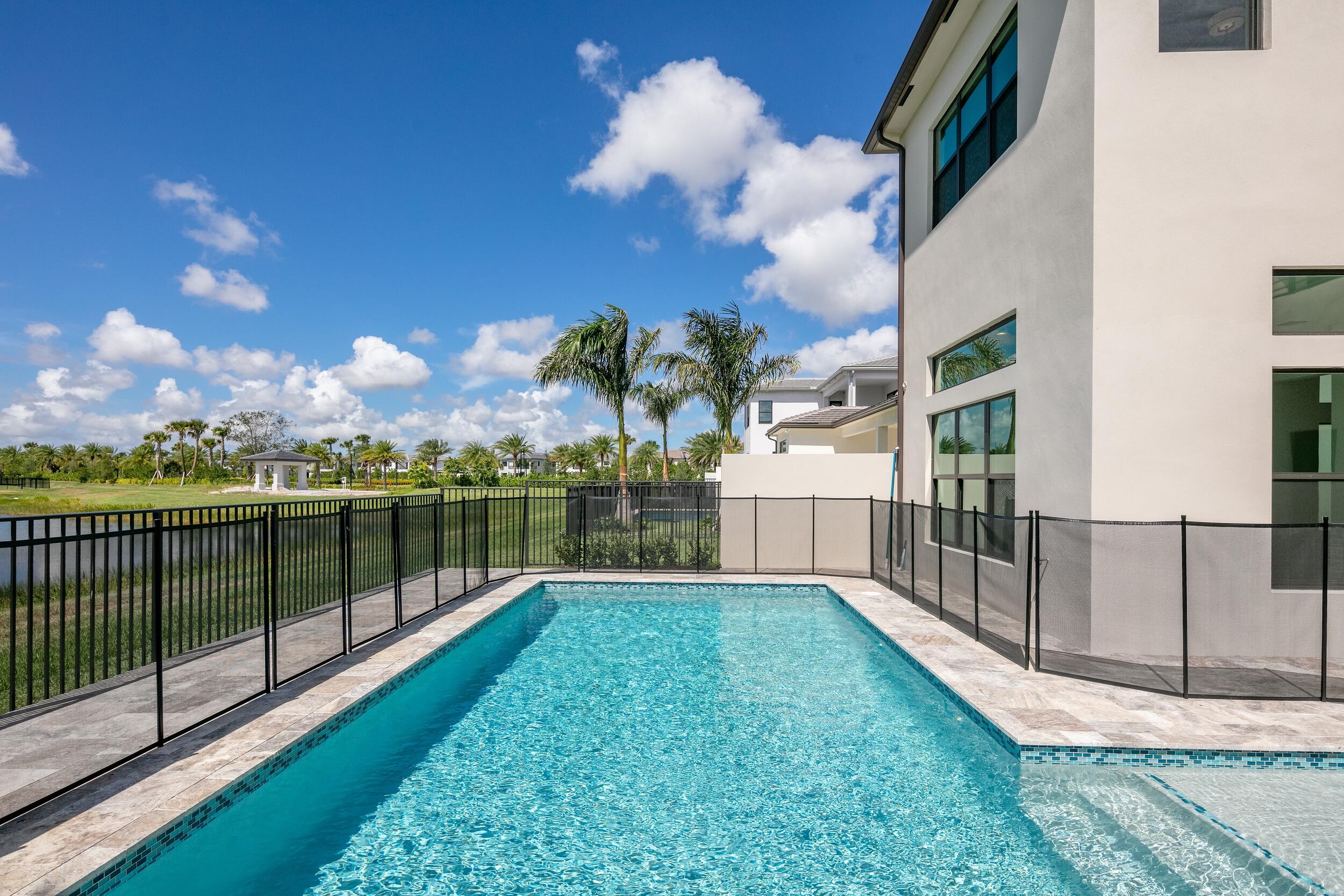 BOCA BRIDGES - Residential