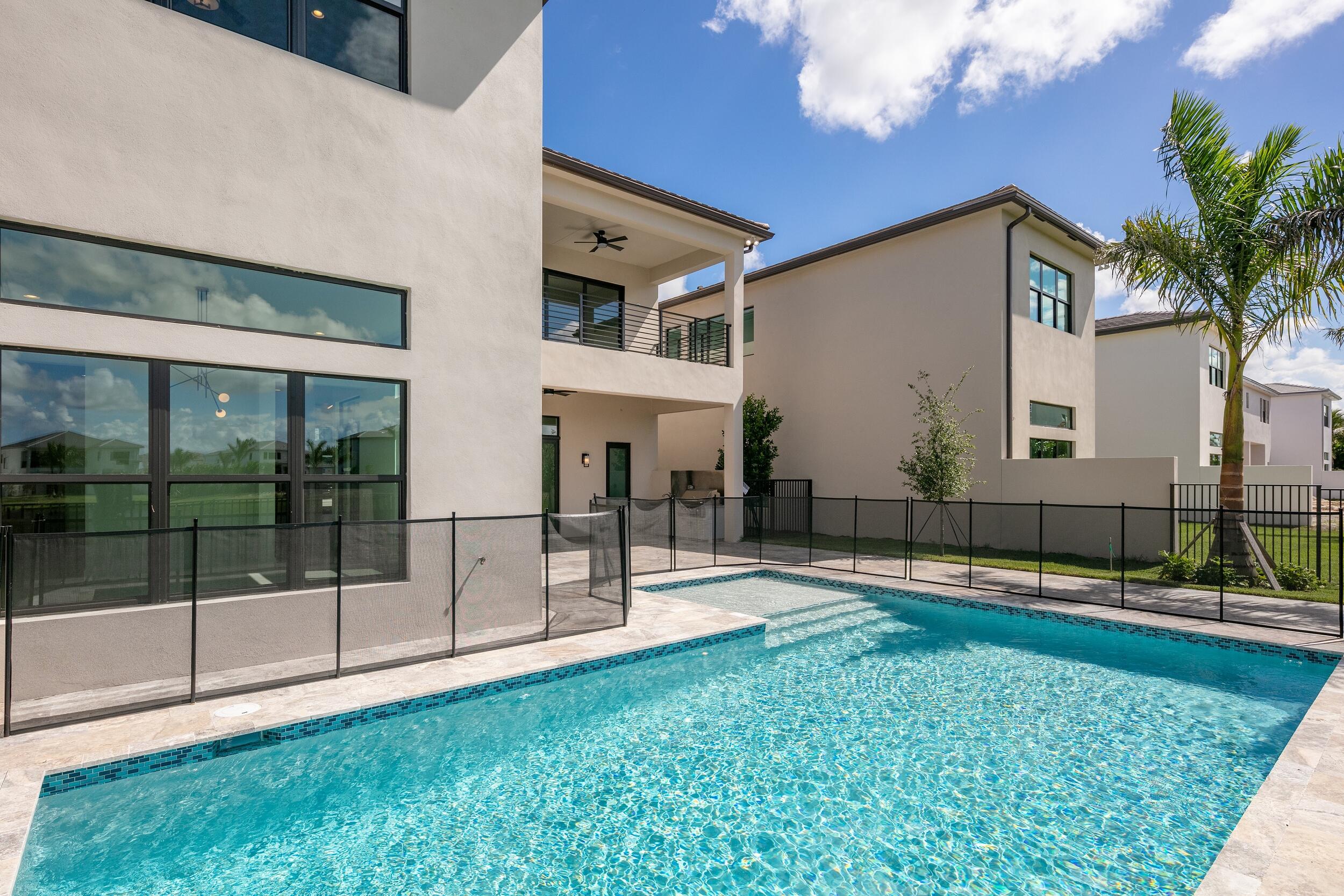 BOCA BRIDGES - Residential