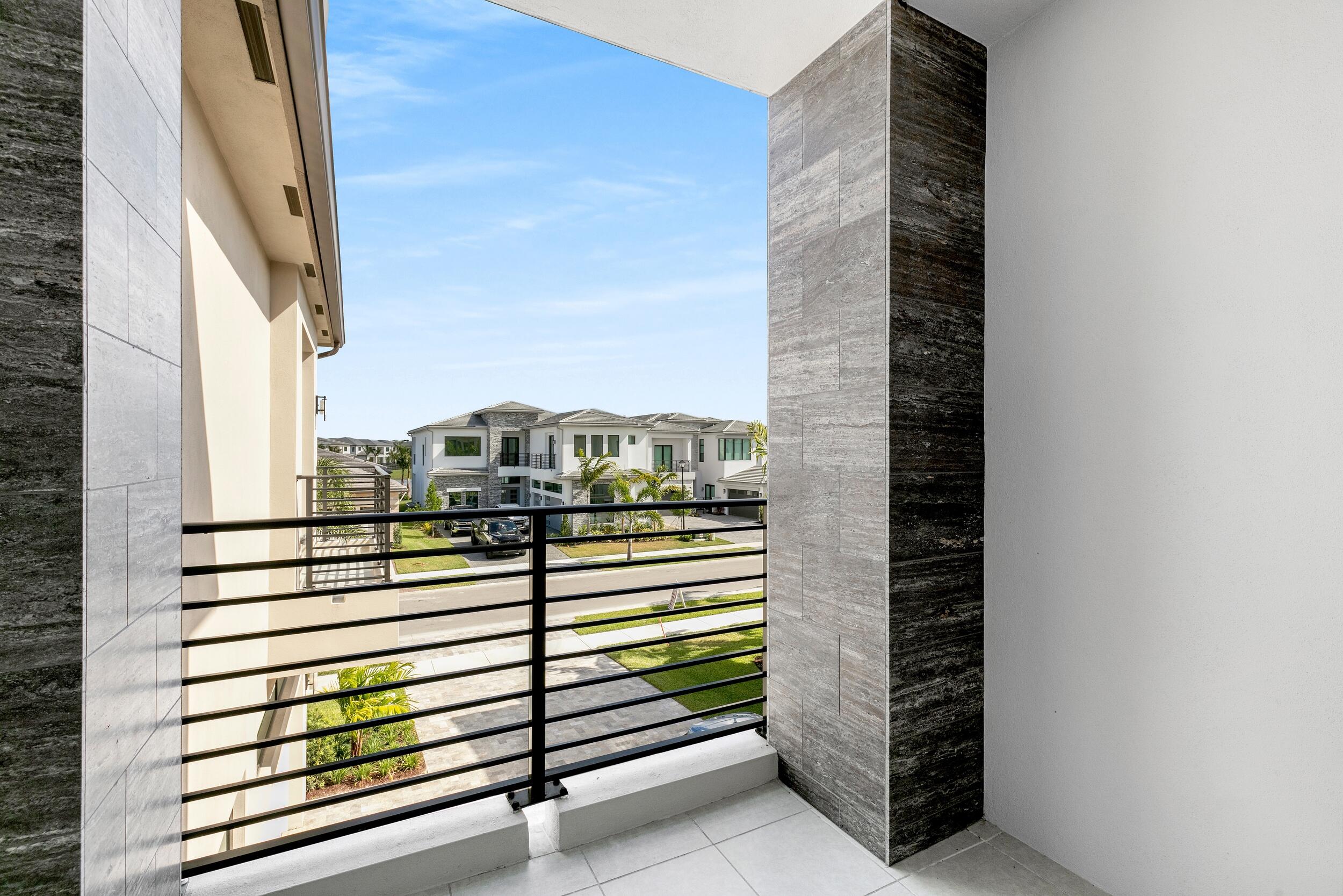 BOCA BRIDGES - Residential