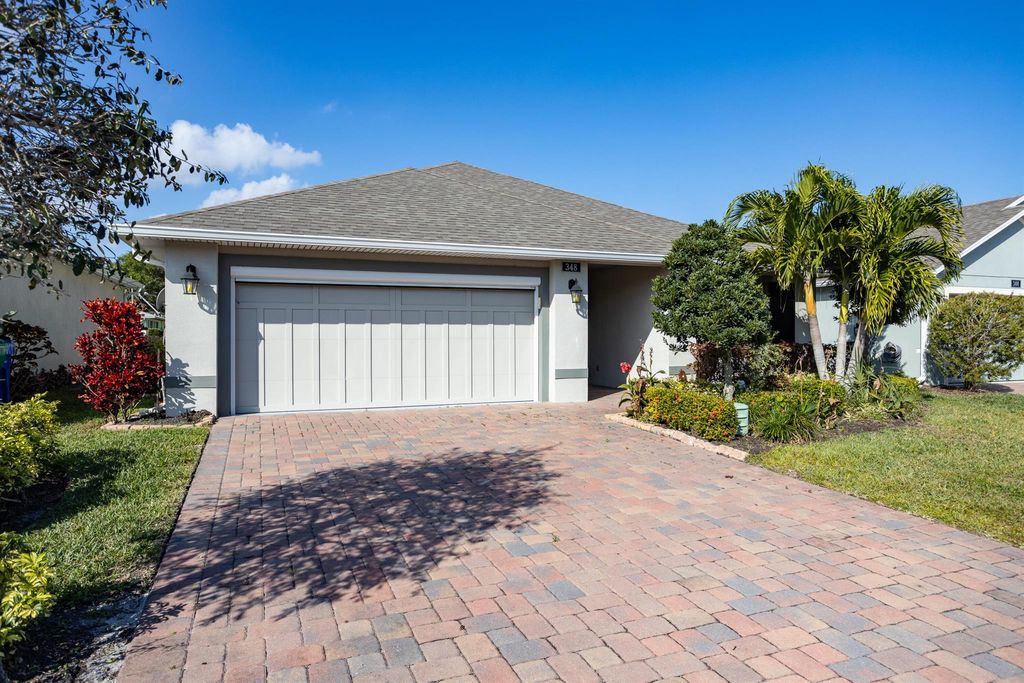 Photo of 348 Sandcrest Circle, Sebastian, FL 32958 (MLS # R11009783)
