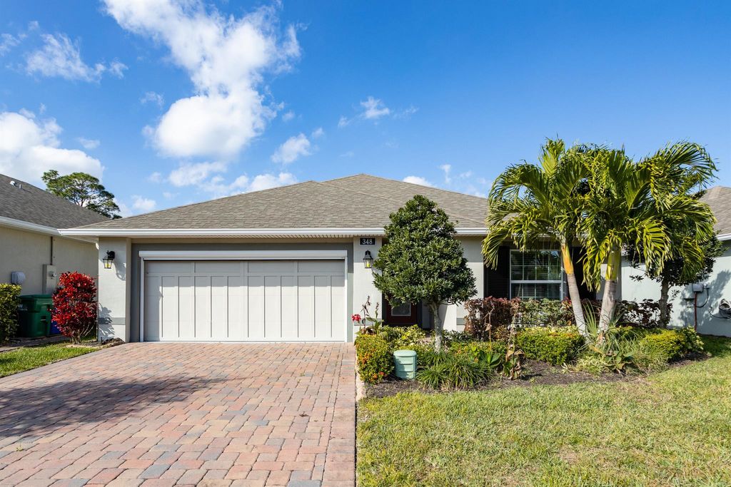 Photo of 348 Sandcrest Circle, Sebastian, FL 32958 (MLS # R11009783)