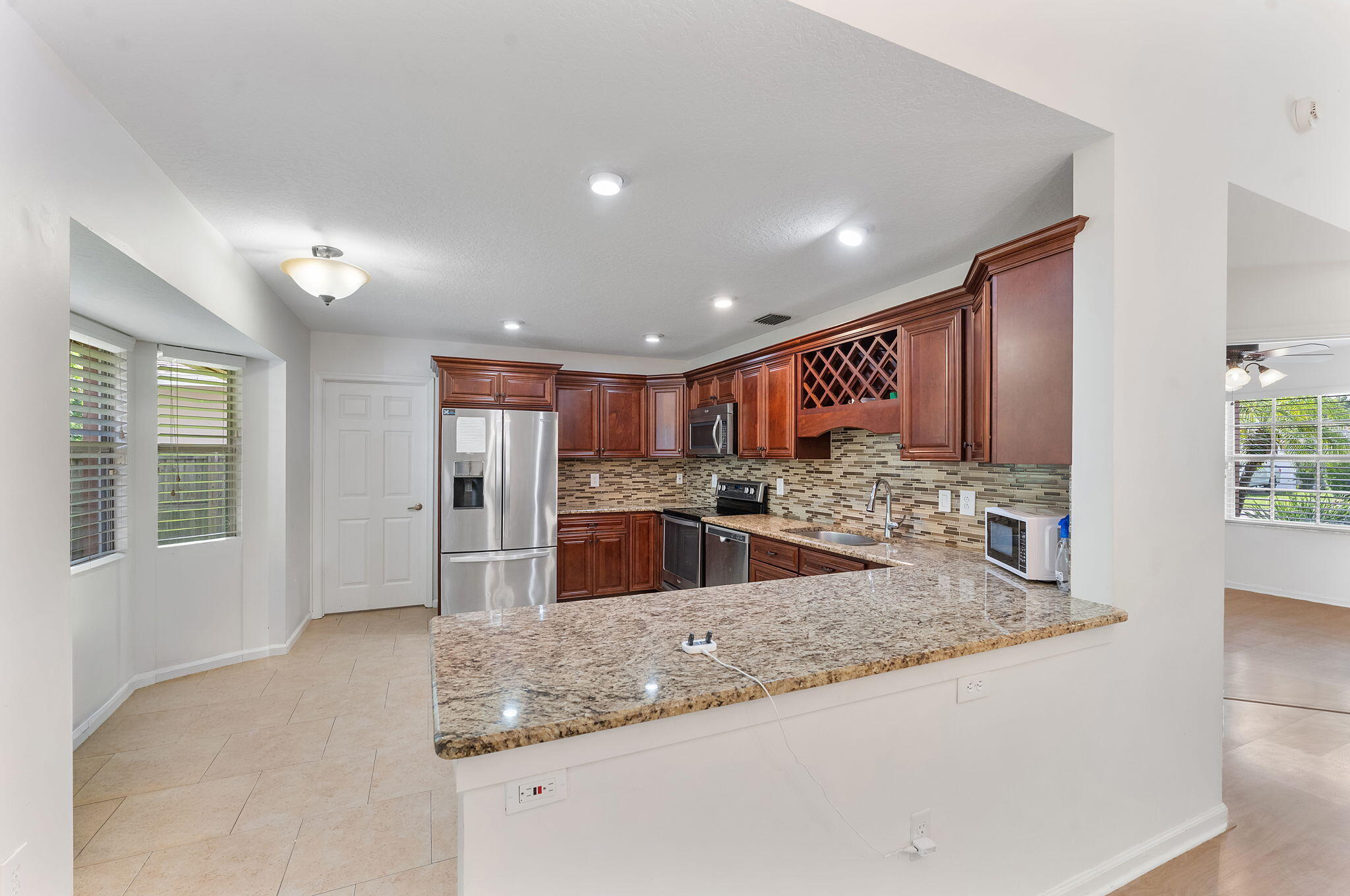 SARATOGA AT ROYAL PALM 1 - Residential