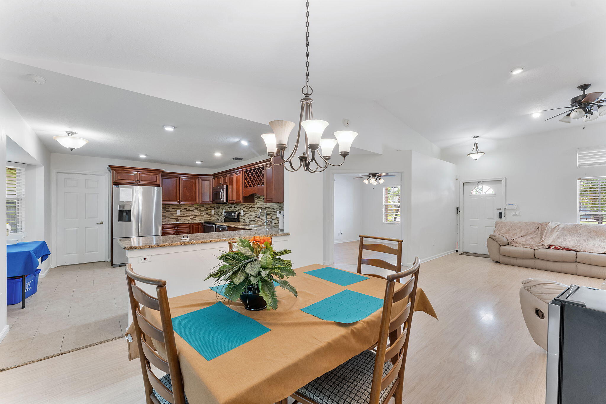 SARATOGA AT ROYAL PALM 1 - Residential