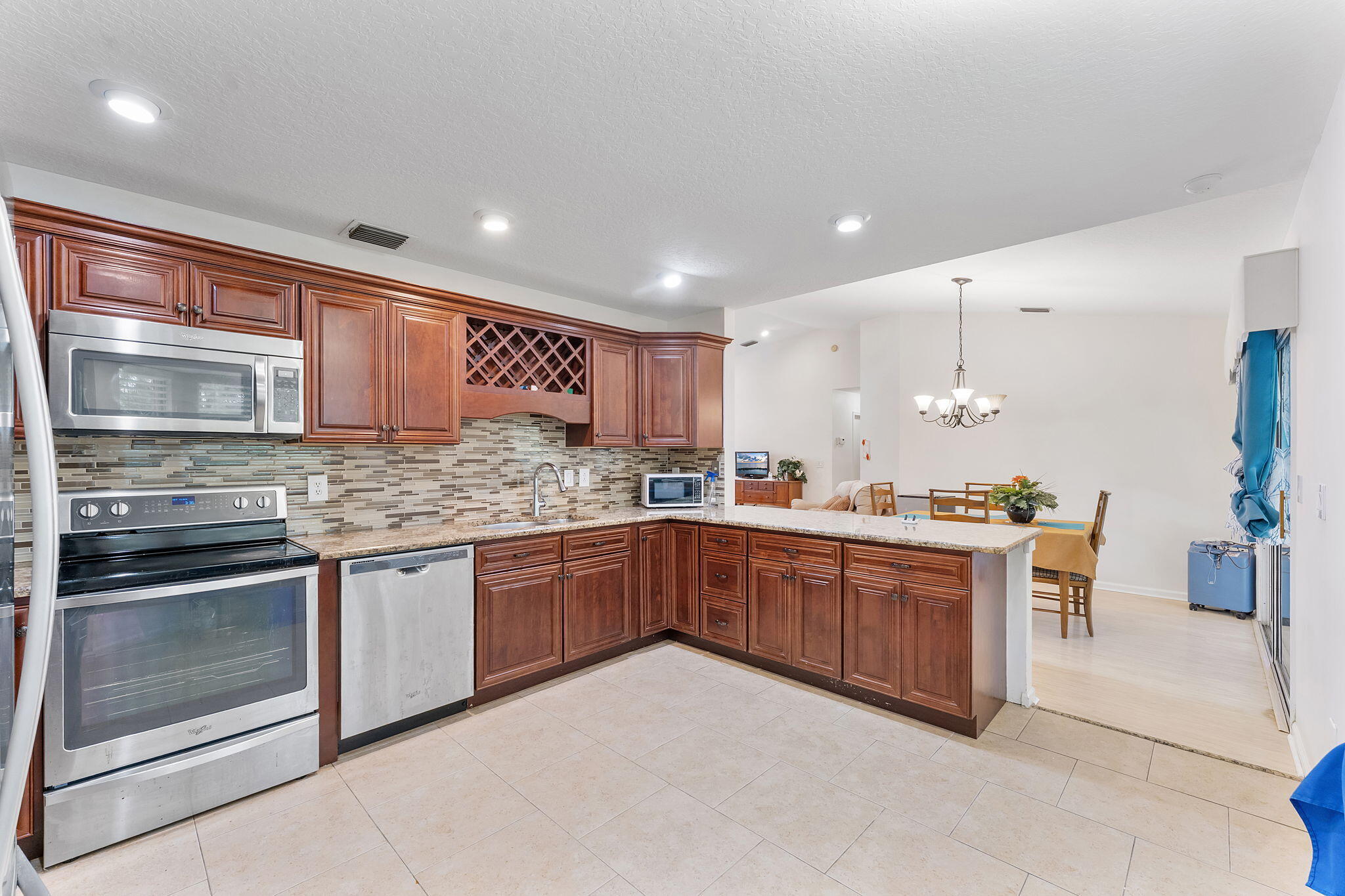 SARATOGA AT ROYAL PALM 1 - Residential