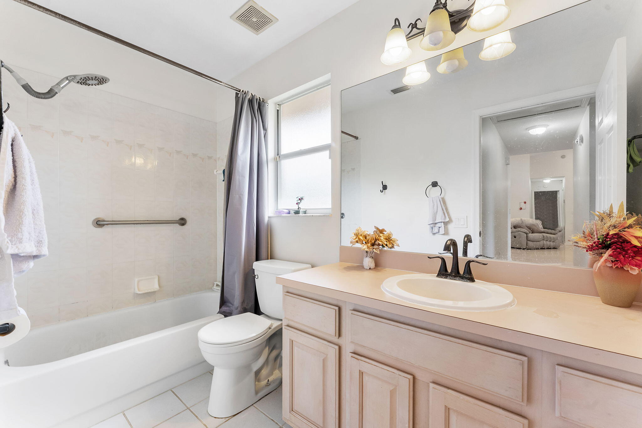 SARATOGA AT ROYAL PALM 1 - Residential