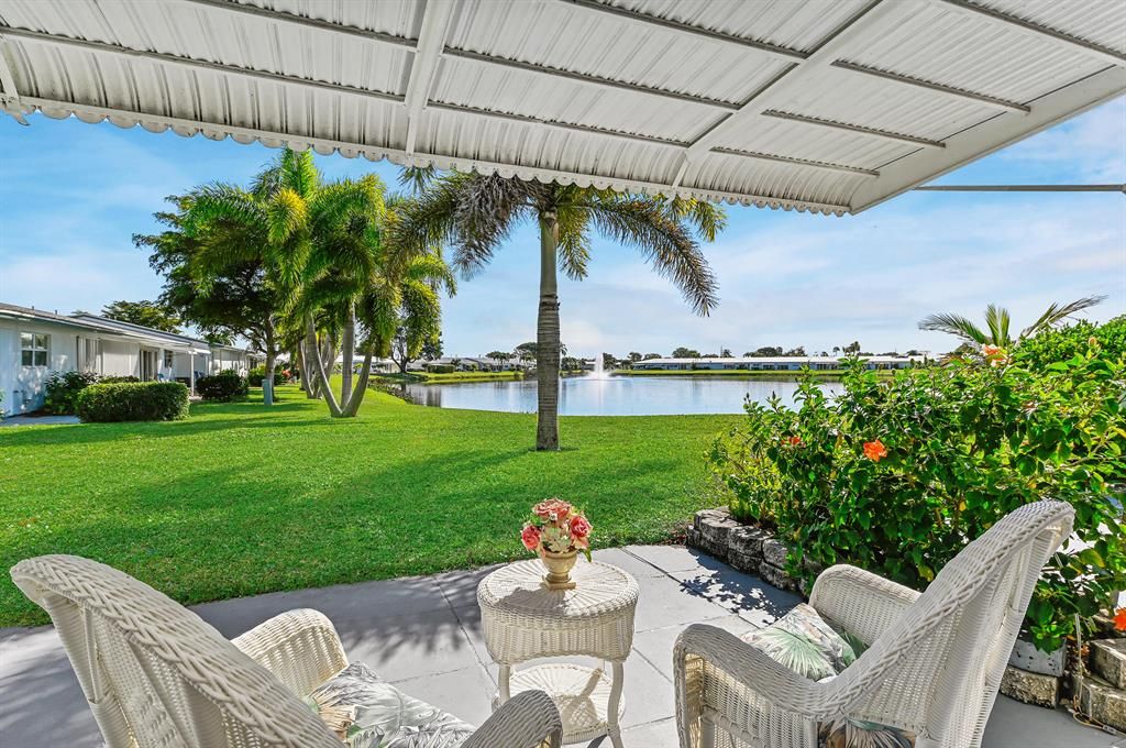 Photo of 2100 SW Lake Circle Drive #102, Boynton Beach, FL 33426 (MLS # R10683401)