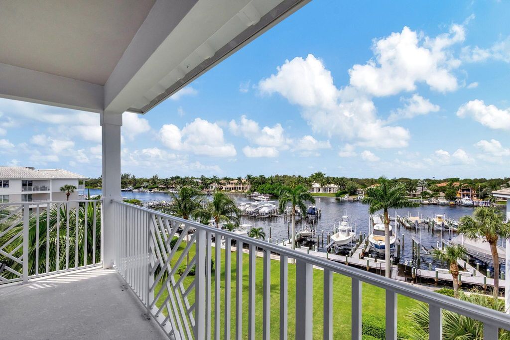 Photo of 444 Bay Colony Drive N, Juno Beach, FL 33408 (MLS # R11127120)