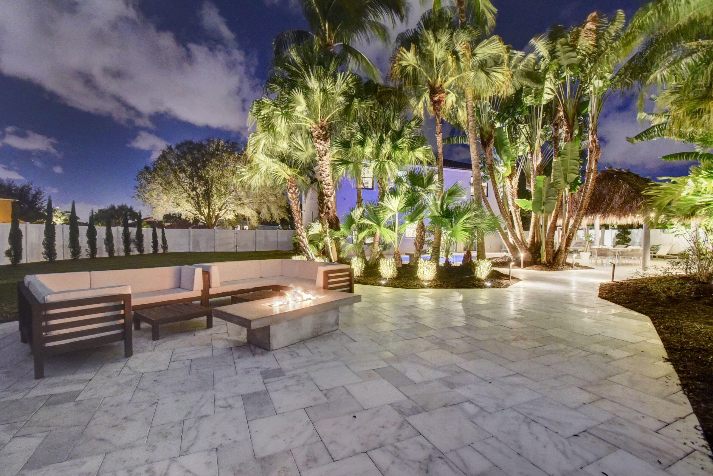 WINSTON TRAILS - Residential Lease