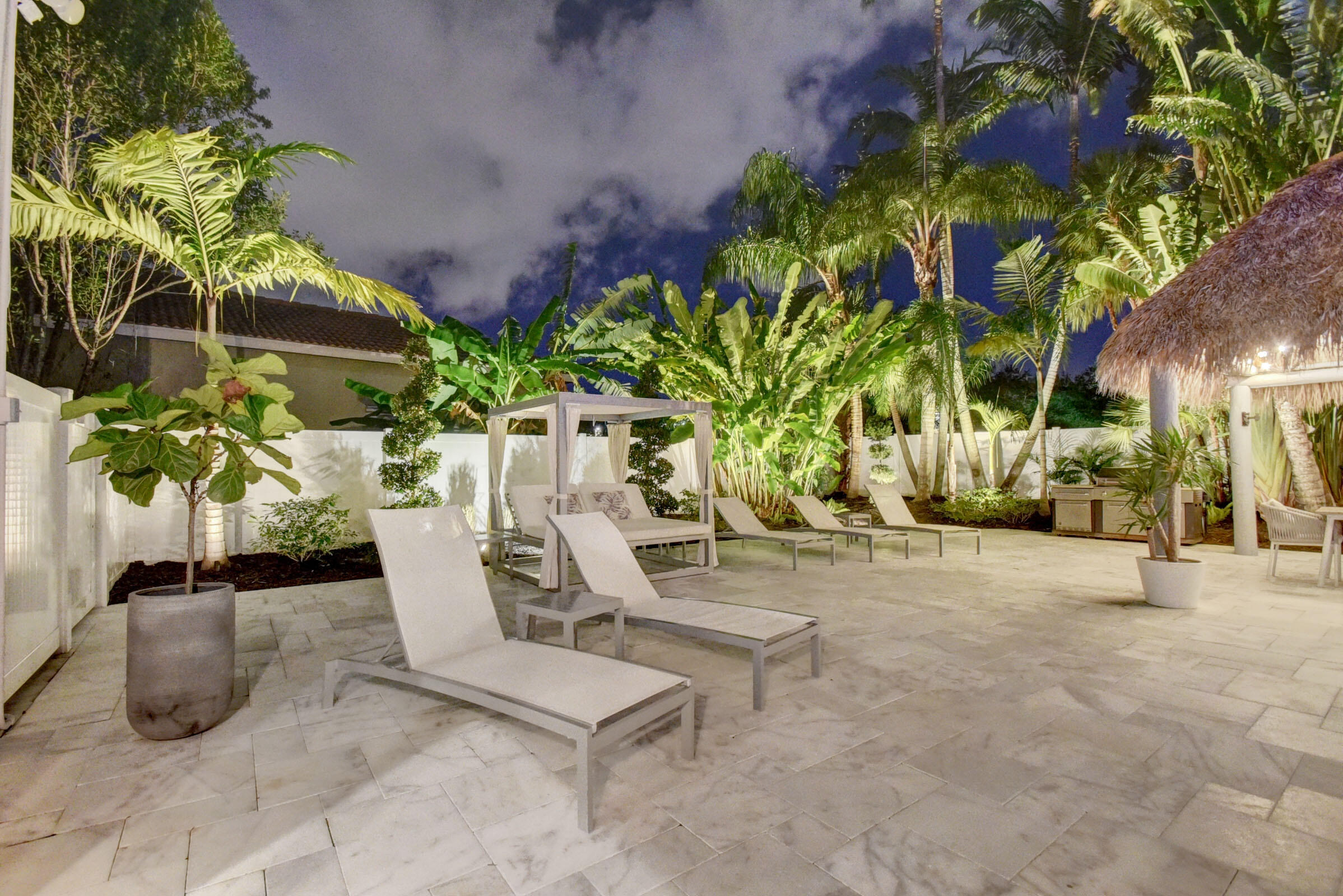 WINSTON TRAILS - Residential Lease