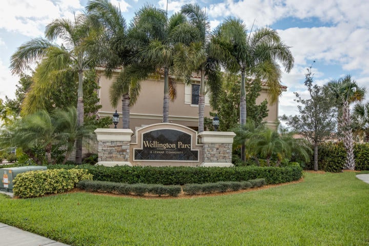 Properties 10199 WELLINGTON PARC Drive