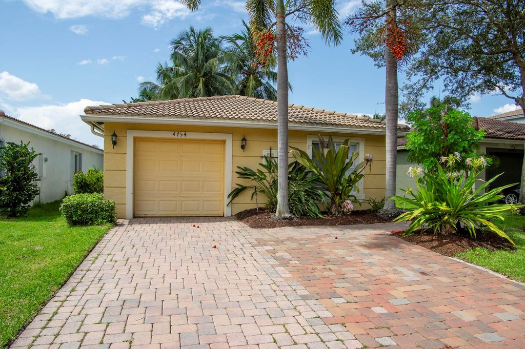 Photo of 4754 SE Chiles Court, Stuart, FL 34997 (MLS # R11022666)