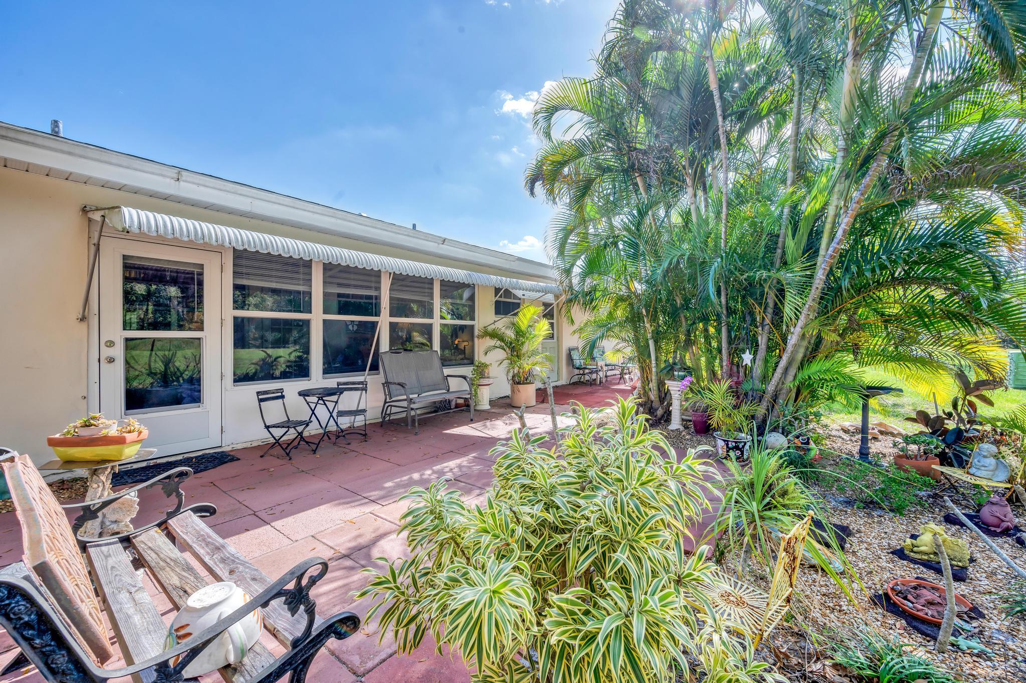 HIGH POINT OF FORT PIERCE CONDOMINIUM SECTION 1 - Residential