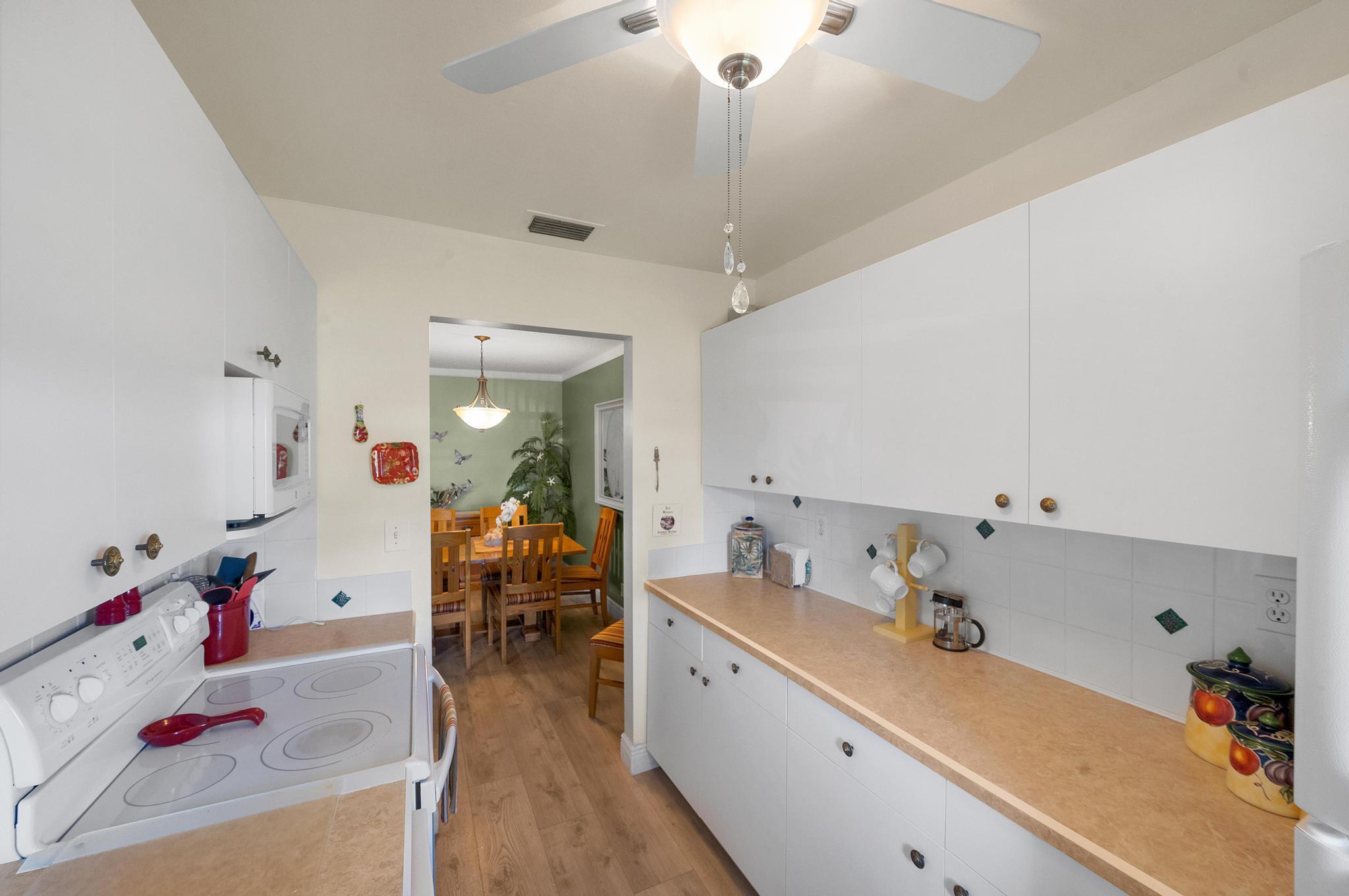 HIGH POINT OF FORT PIERCE CONDOMINIUM SECTION 1 - Residential