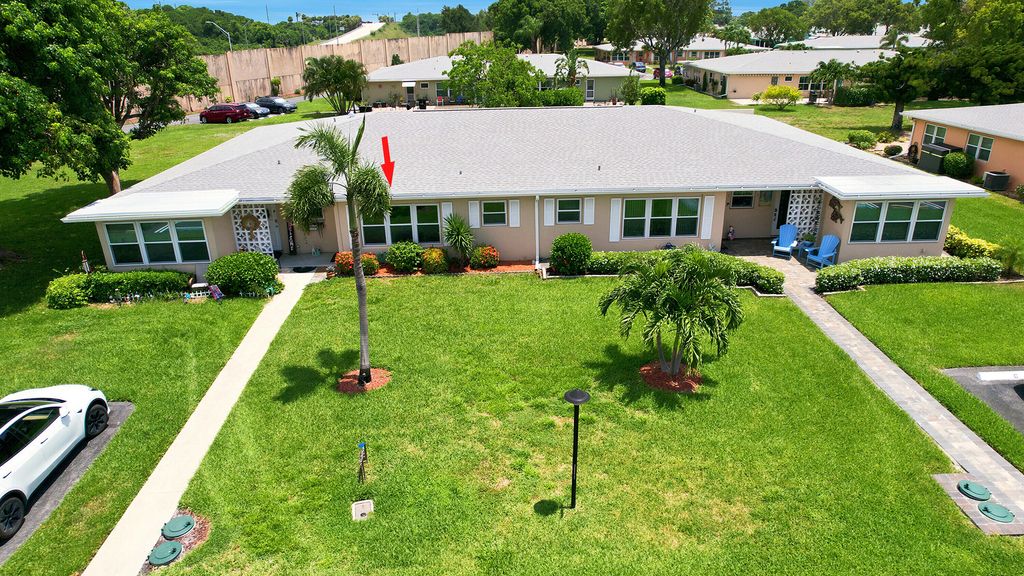 Photo of 295 High Point Boulevard #B, Boynton Beach, FL 33435 (MLS # B26045762)