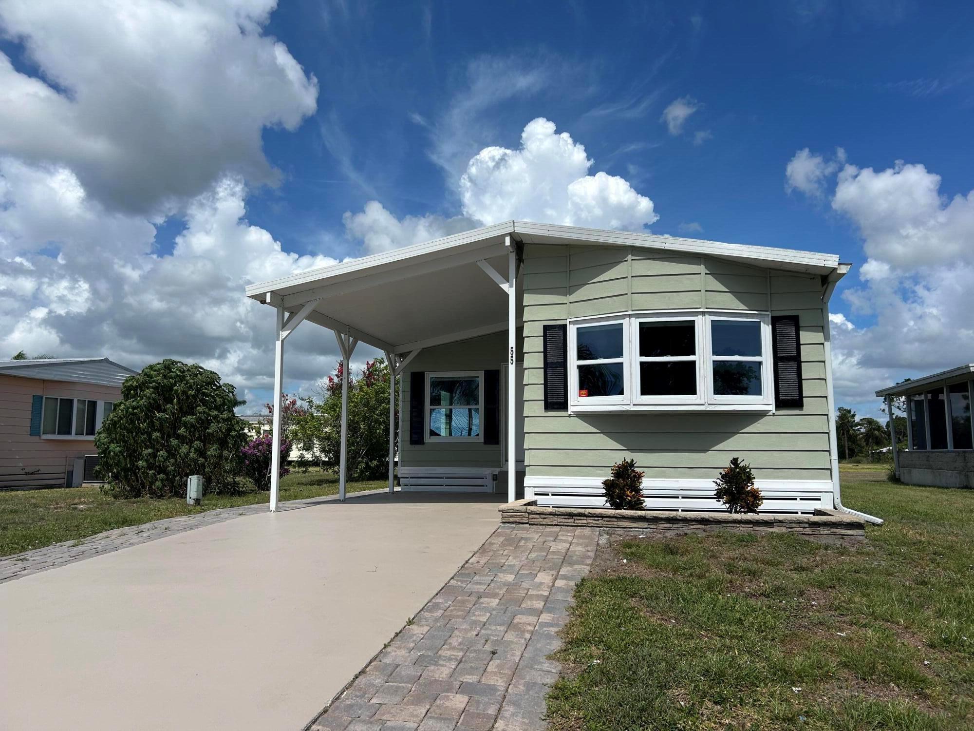 55 Vista De Laguna