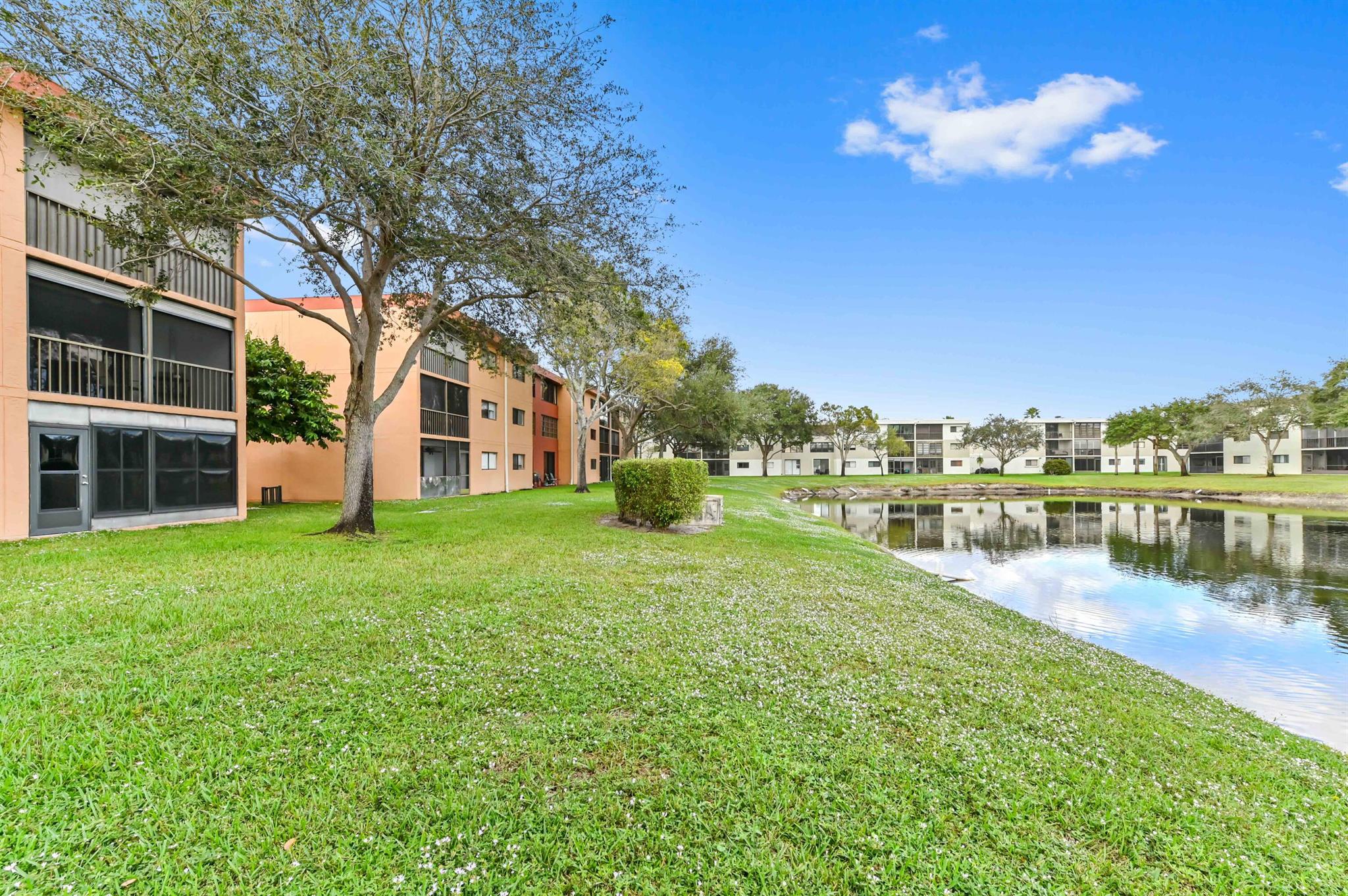 LAKES OF DELRAY - Residential